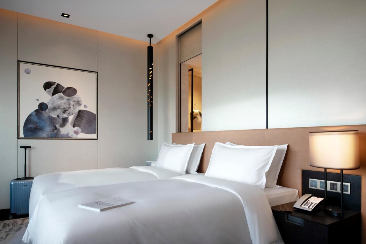 New World Shenyang Hotel ภายนอก รูปภาพ